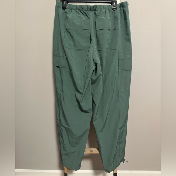 Pink - Picture 7 of 9